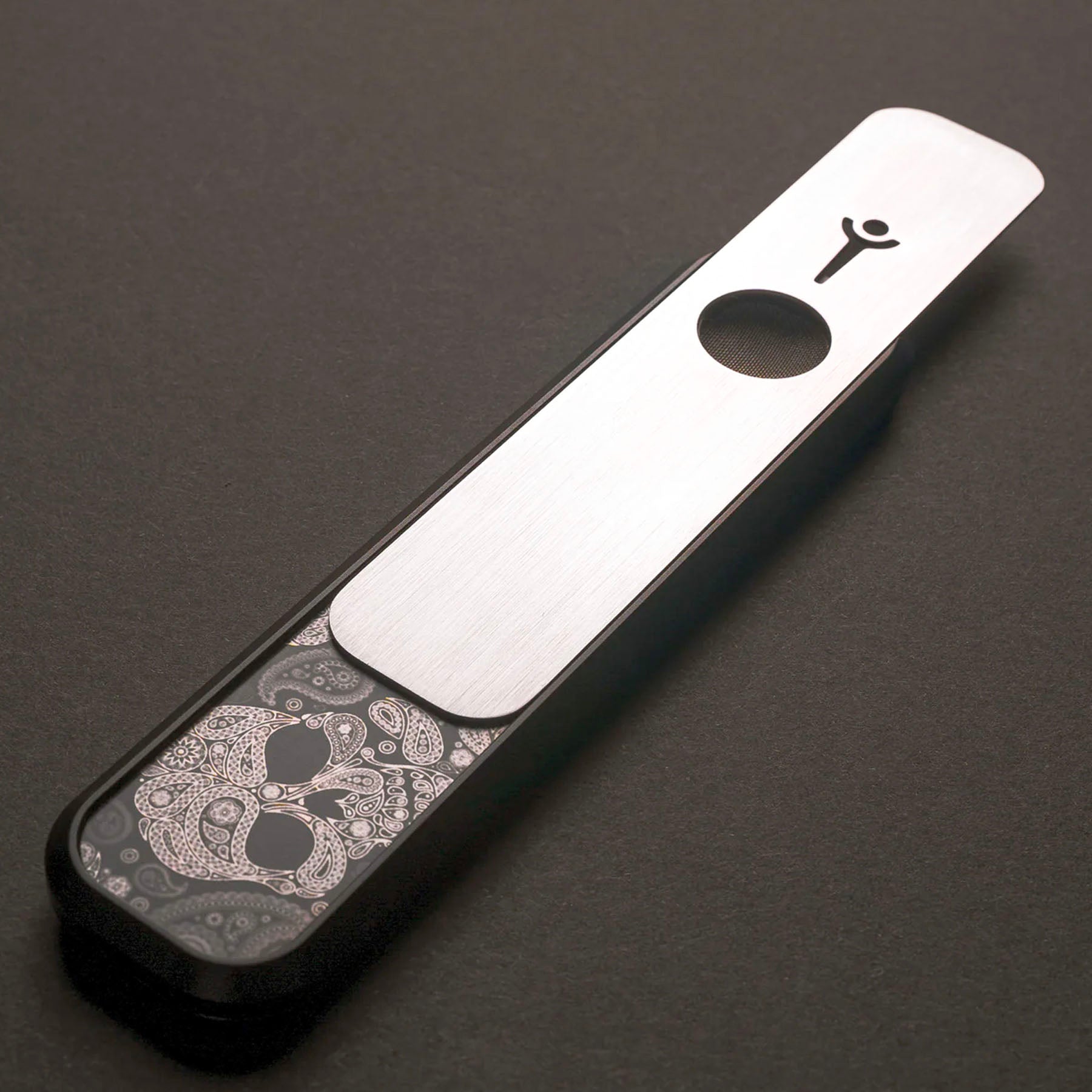 Genius Pipe Saṃsāra Skulls Limited Edition Hand Pipe